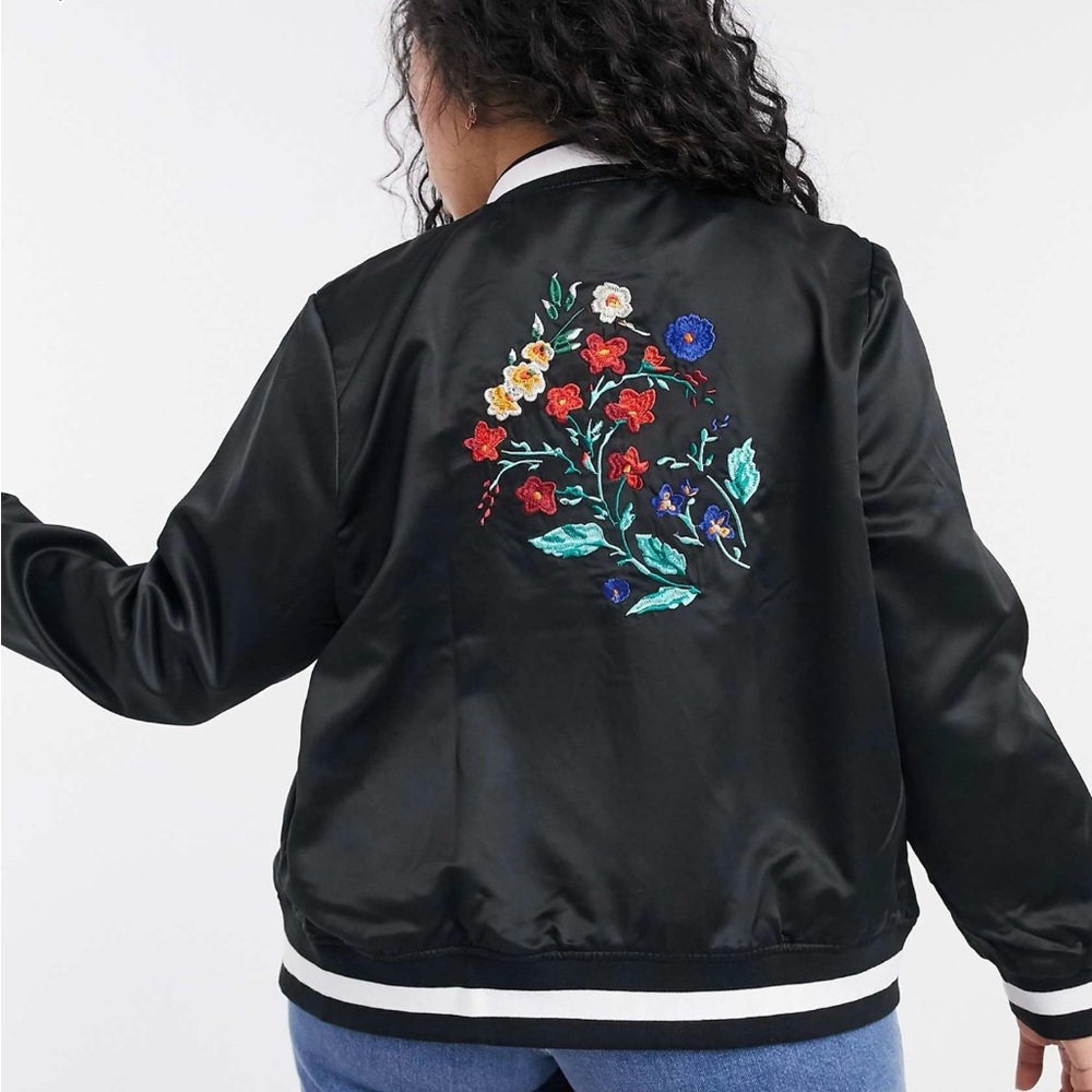 Simply Be Bomber Jacket with Floral Embroidery in Black (US 20)
